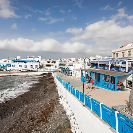 Home2book Terrace Retreat El Apartament