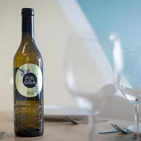 Home2book Terrace Retreat El *