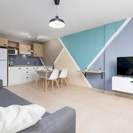 Home2book Seafront Escape & Terrace, El Apartament Cotillo